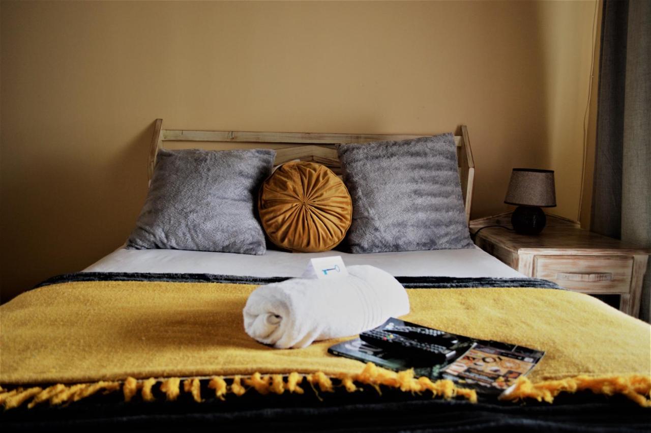 Point Village Guest House Mossel Bay Exteriör bild