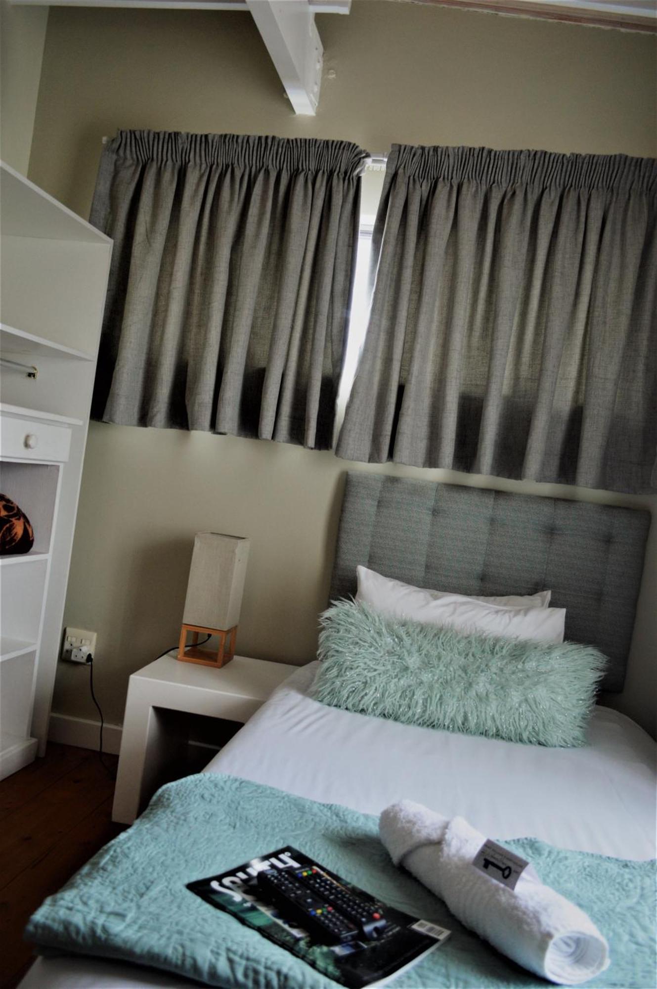 Point Village Guest House Mossel Bay Exteriör bild